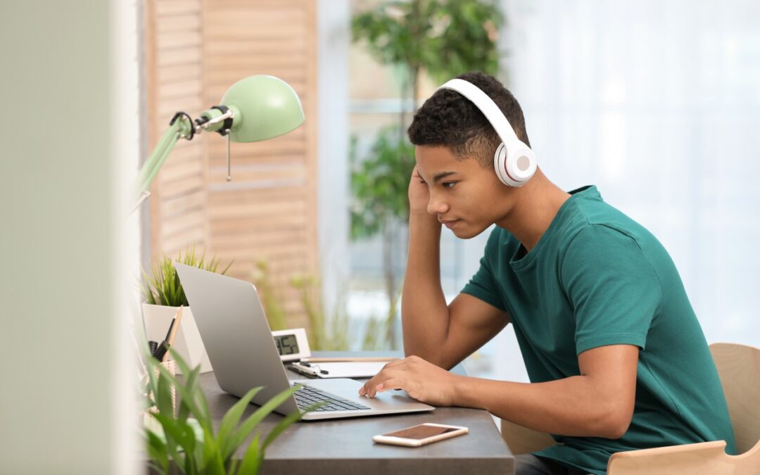 Creating a study environment at home using the latest remote learning strategies